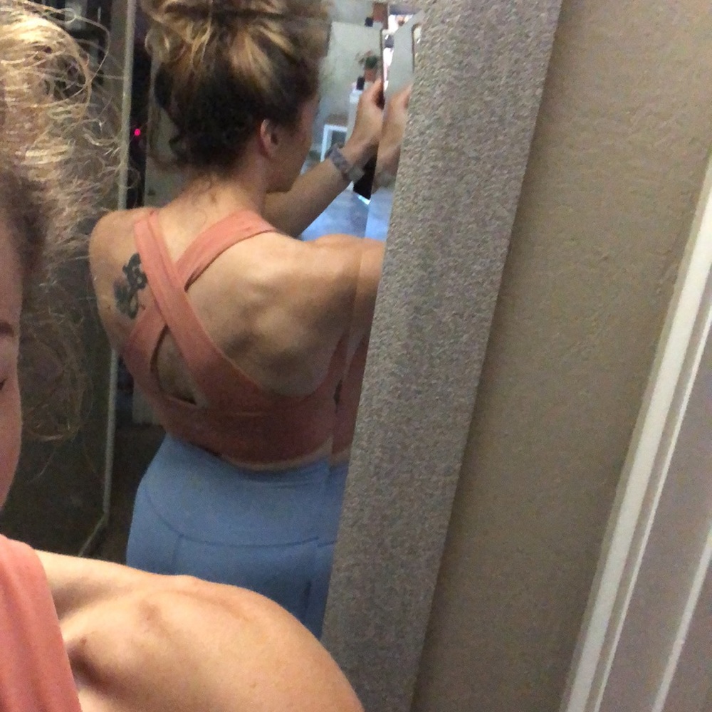 Lululemon Fold Forward Bra C/D Cup NWT - Picture 8 of 14